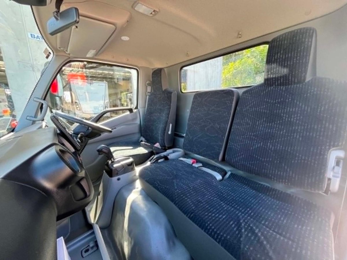 2025 Hino 300 Series 921 image 8