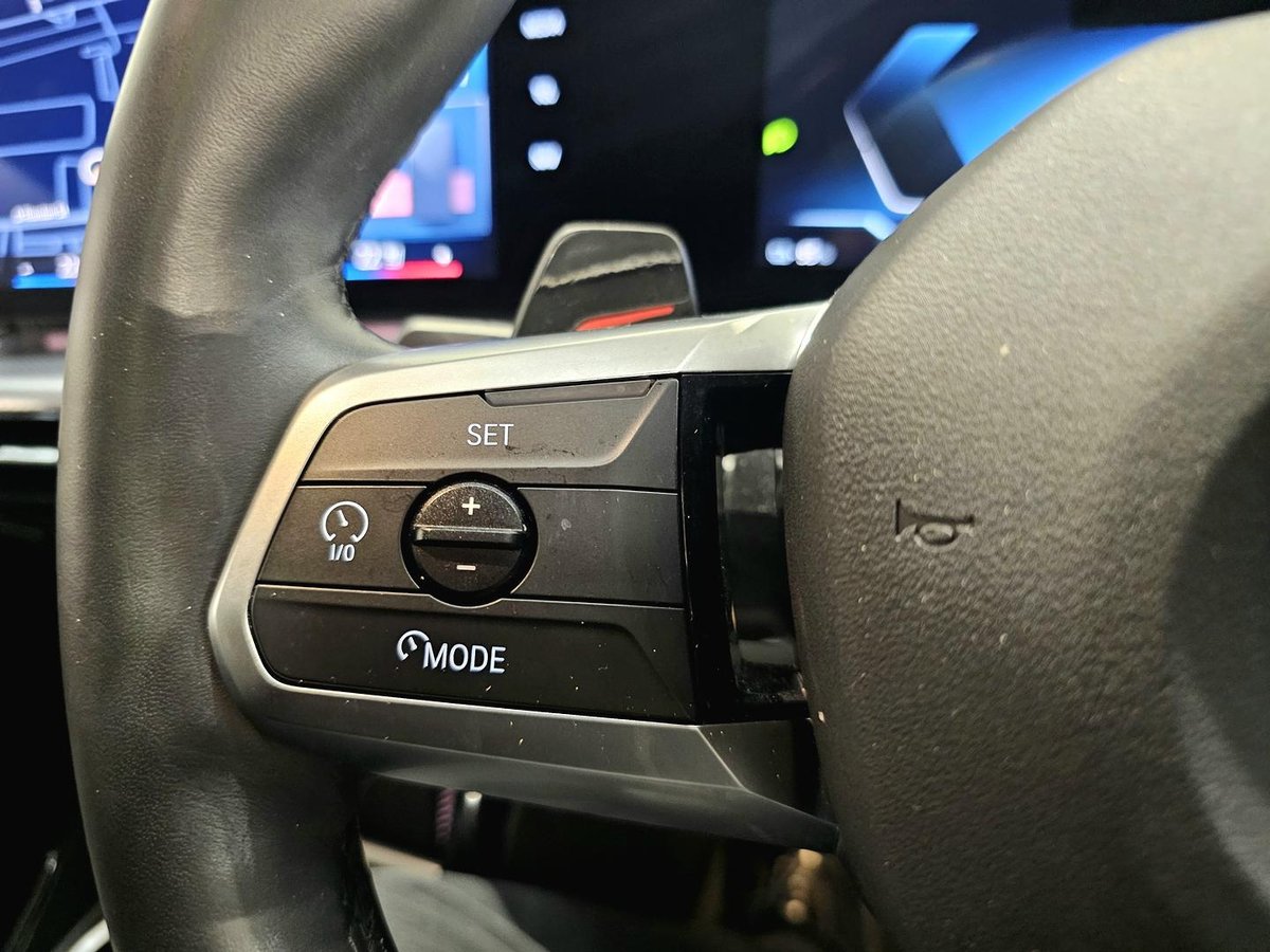 2024 BMW iX2 eDrive20 M Sport U10 image 16