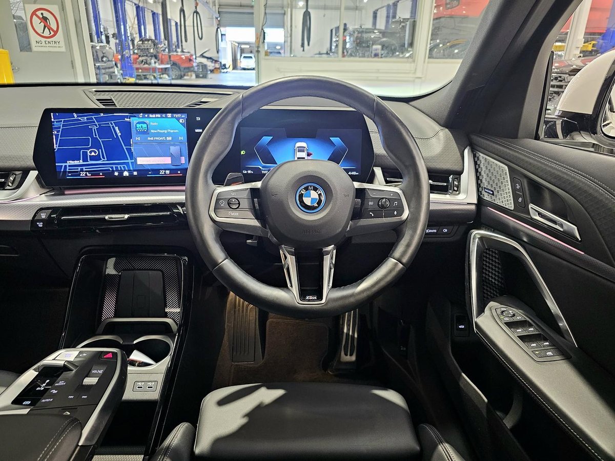 2024 BMW iX2 eDrive20 M Sport U10 image 13