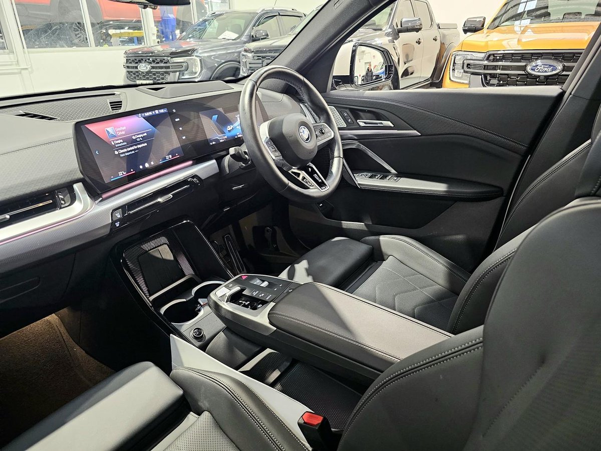 2024 BMW iX2 eDrive20 M Sport U10 image 33