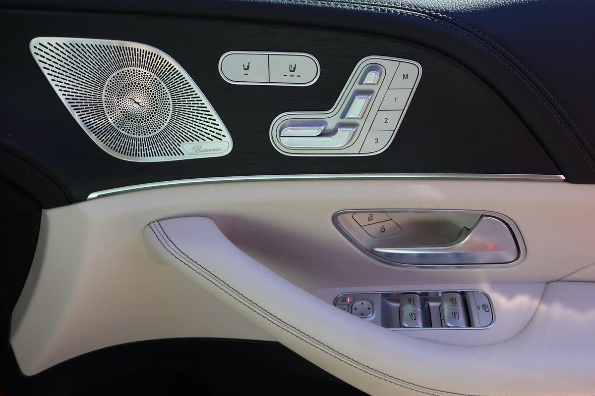 2019 Mercedes-Benz GLE-Class image 26