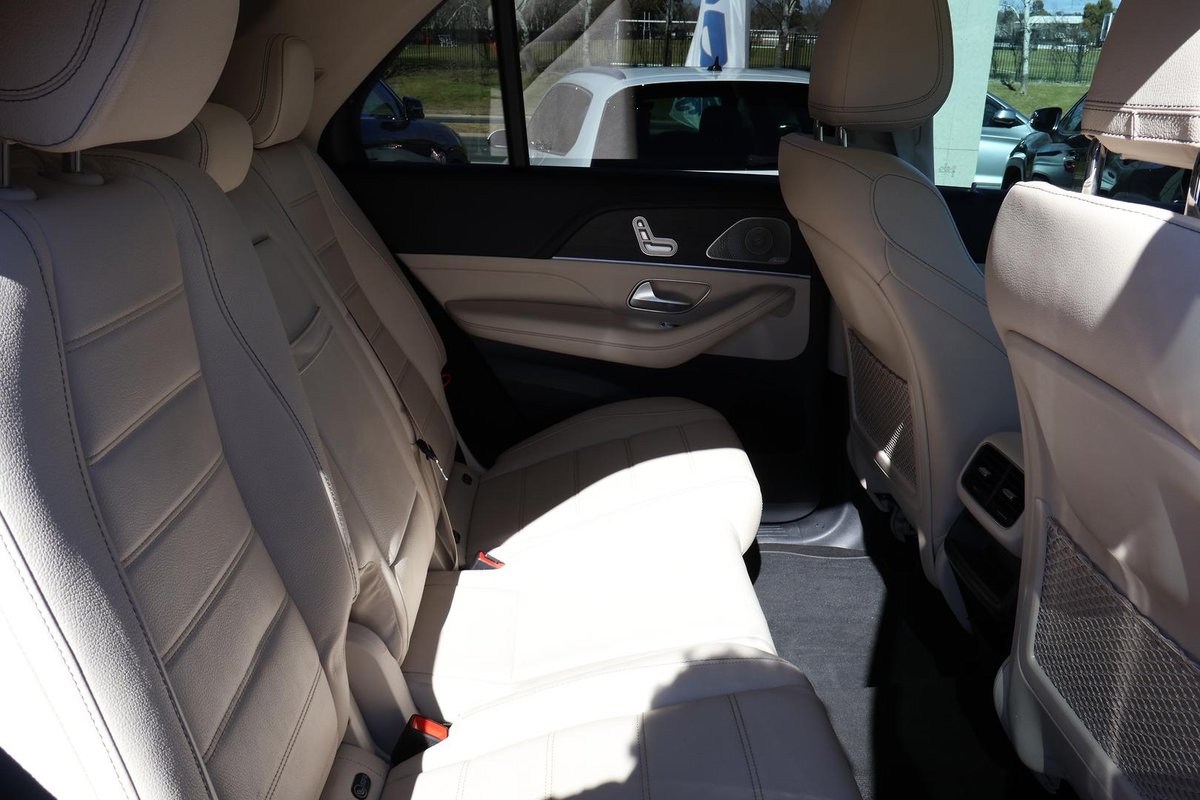 2019 Mercedes-Benz GLE-Class image 28
