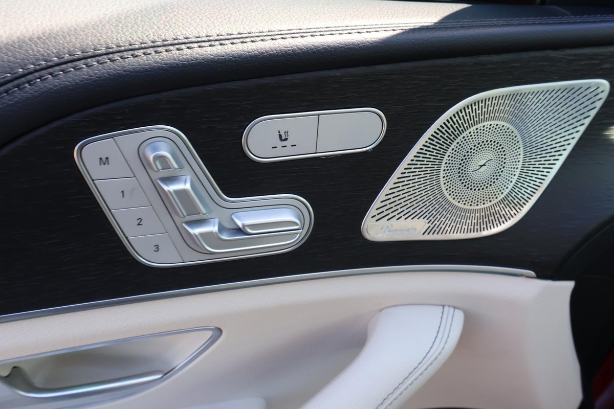 2019 Mercedes-Benz GLE-Class image 32