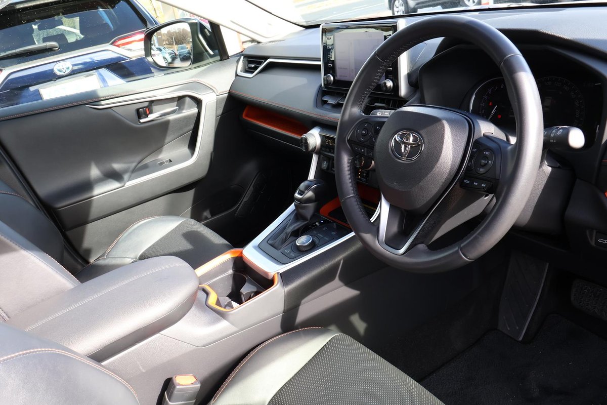 2020 Toyota RAV4 Edge AXAA54R AWD image 7