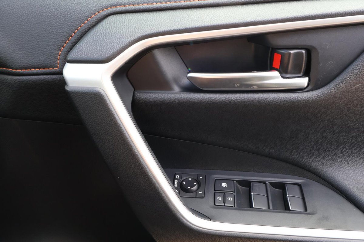 2020 Toyota RAV4 Edge AXAA54R AWD image 23
