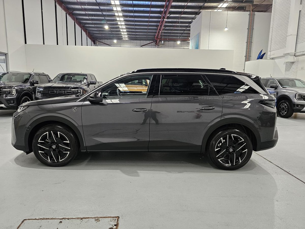 2025 Peugeot 5008 GT Premium Hybrid P74 MY25 image 4