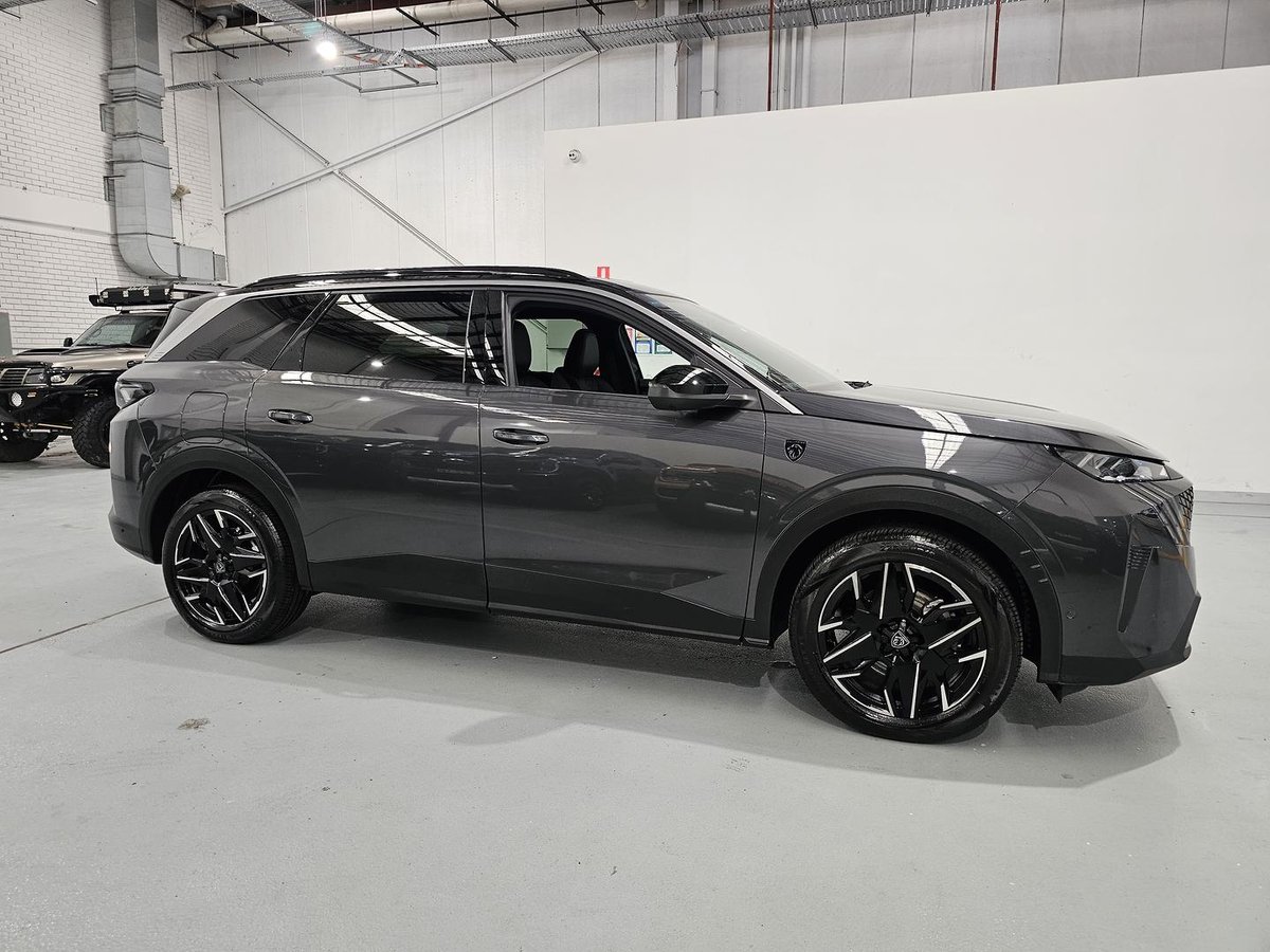 2025 Peugeot 5008 GT Premium Hybrid P74 MY25 image 6
