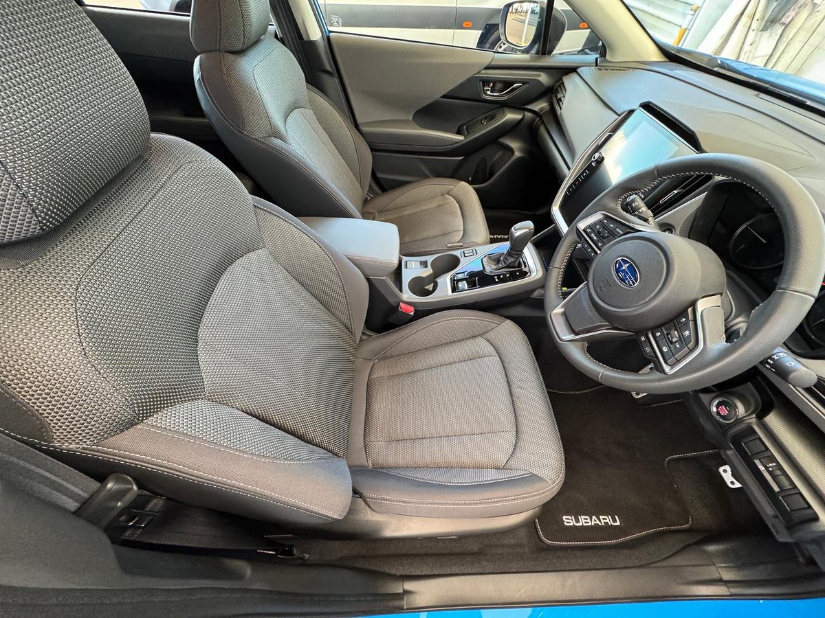 2025 Subaru Crosstrek 2.0R G6X MY24 AWD image 14