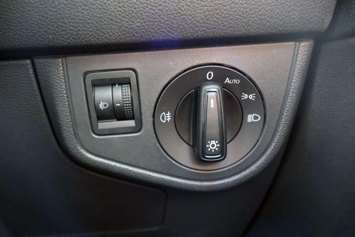 2024 Volkswagen Polo 85TSI Life AE MY24 image 19