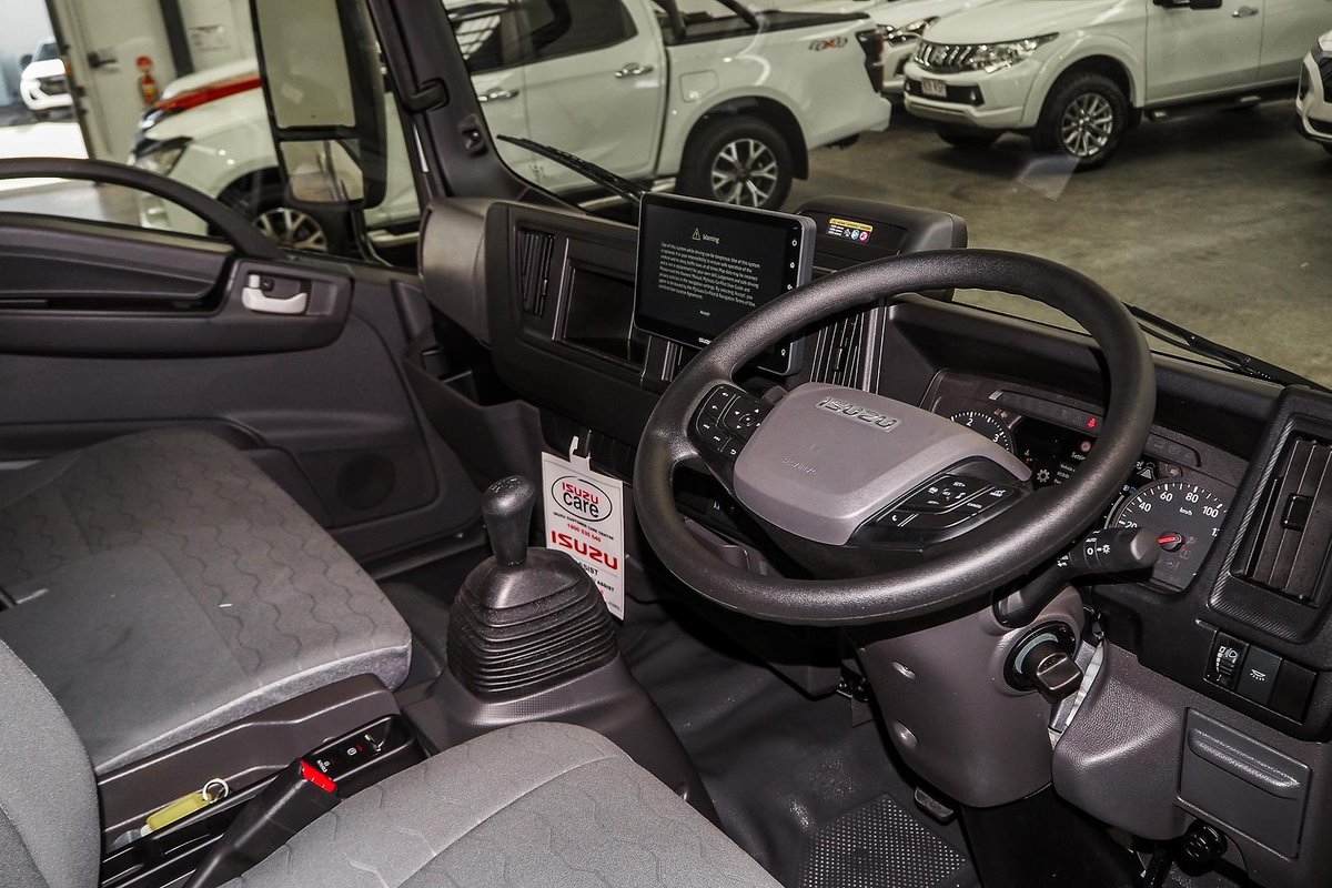 2025 Isuzu N Series NPR 45/65-175 MT D34 image 5