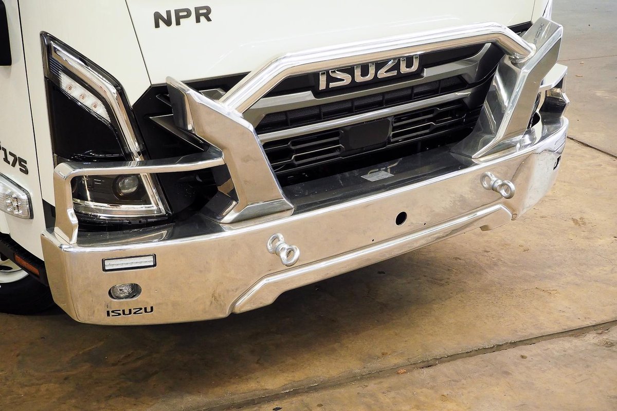 2025 Isuzu N Series NPR 45/65-175 MT D28 Tradepack image 14