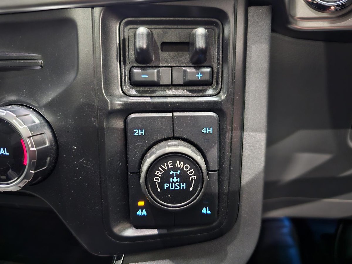 2023 Ford F-150 Lariat MY23 4X4 Dual Range image 22