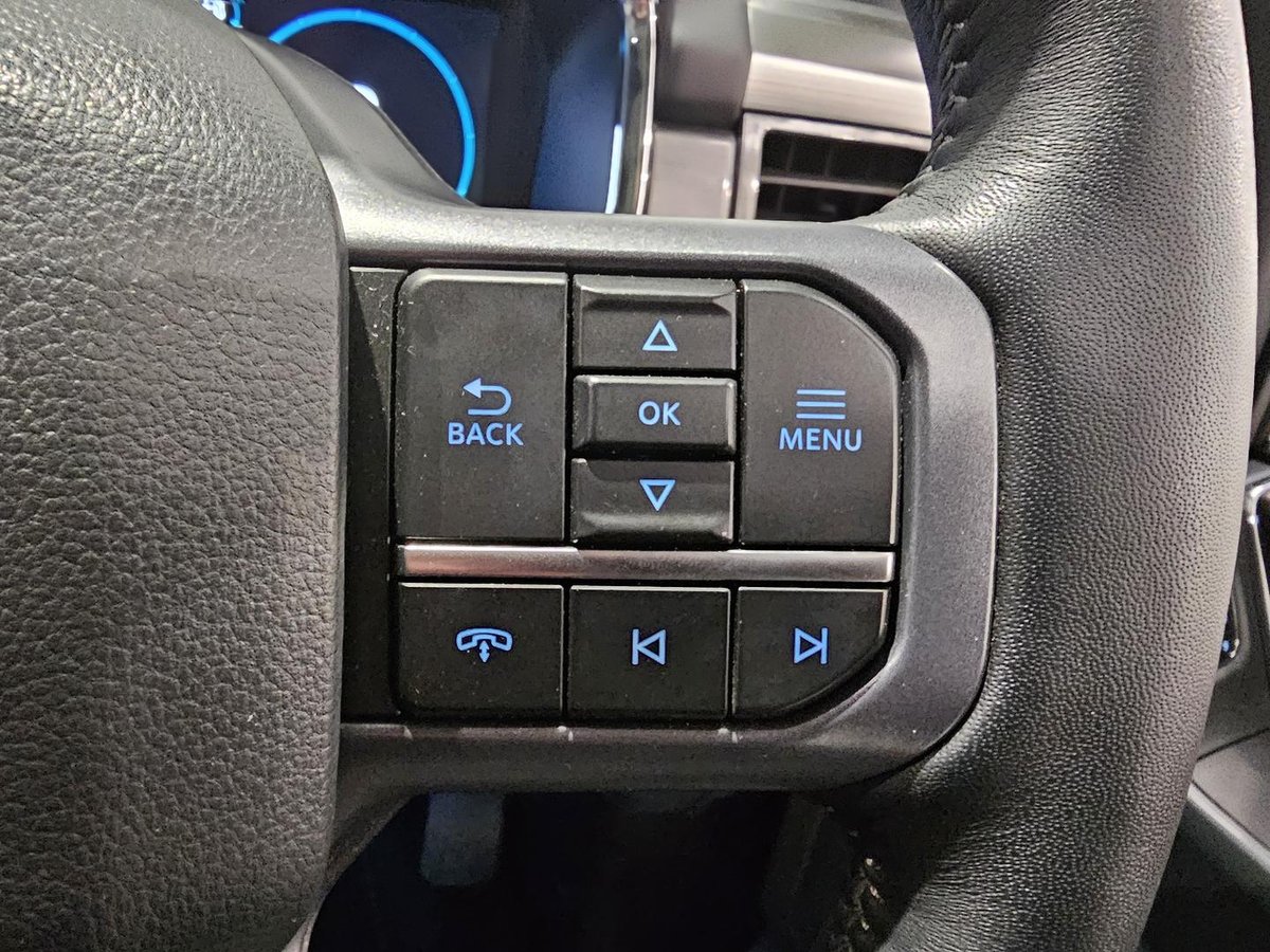 2023 Ford F-150 Lariat MY23 4X4 Dual Range image 17