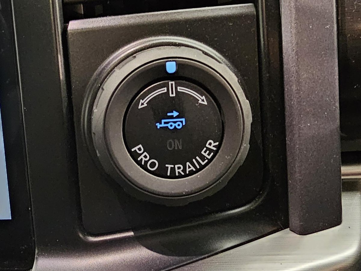 2023 Ford F-150 Lariat MY23 4X4 Dual Range image 24