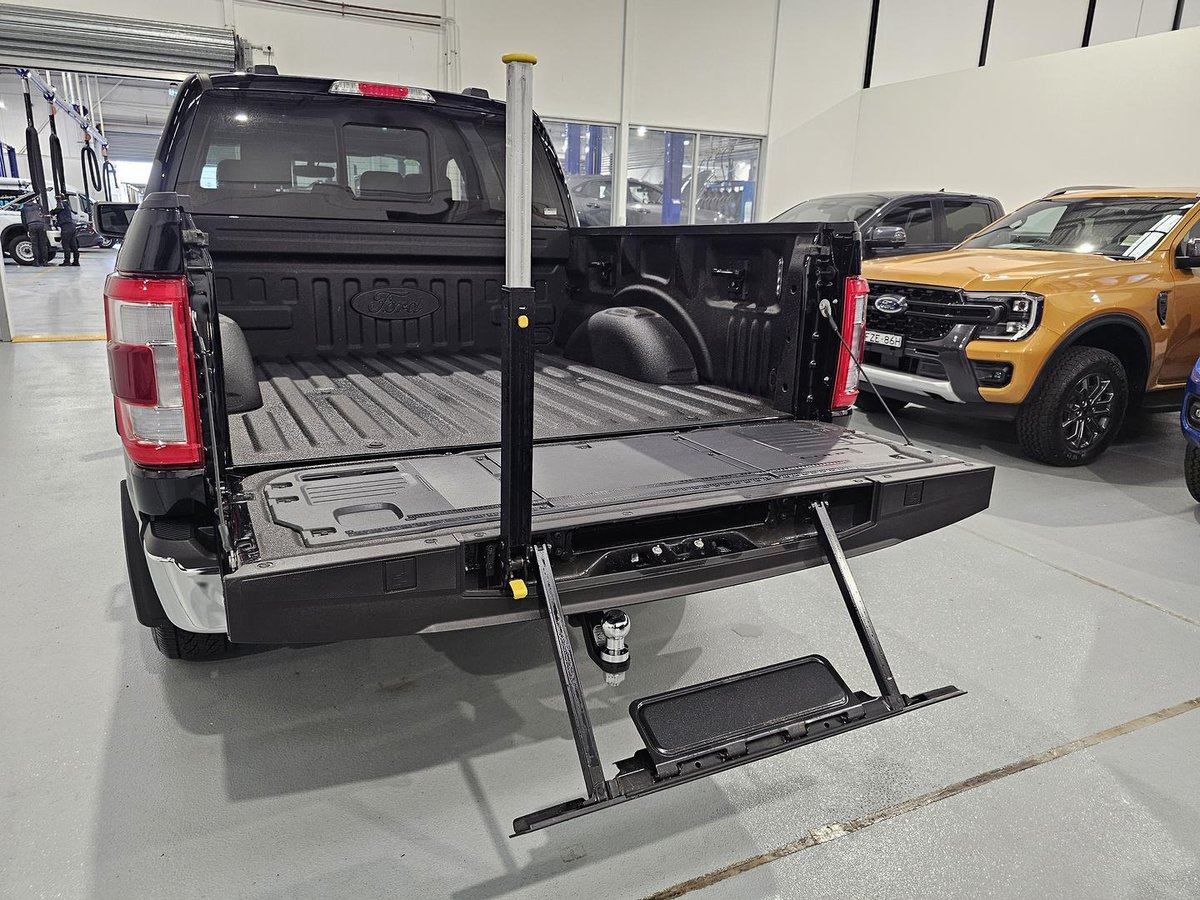 2023 Ford F-150 Lariat MY23 4X4 Dual Range image 31