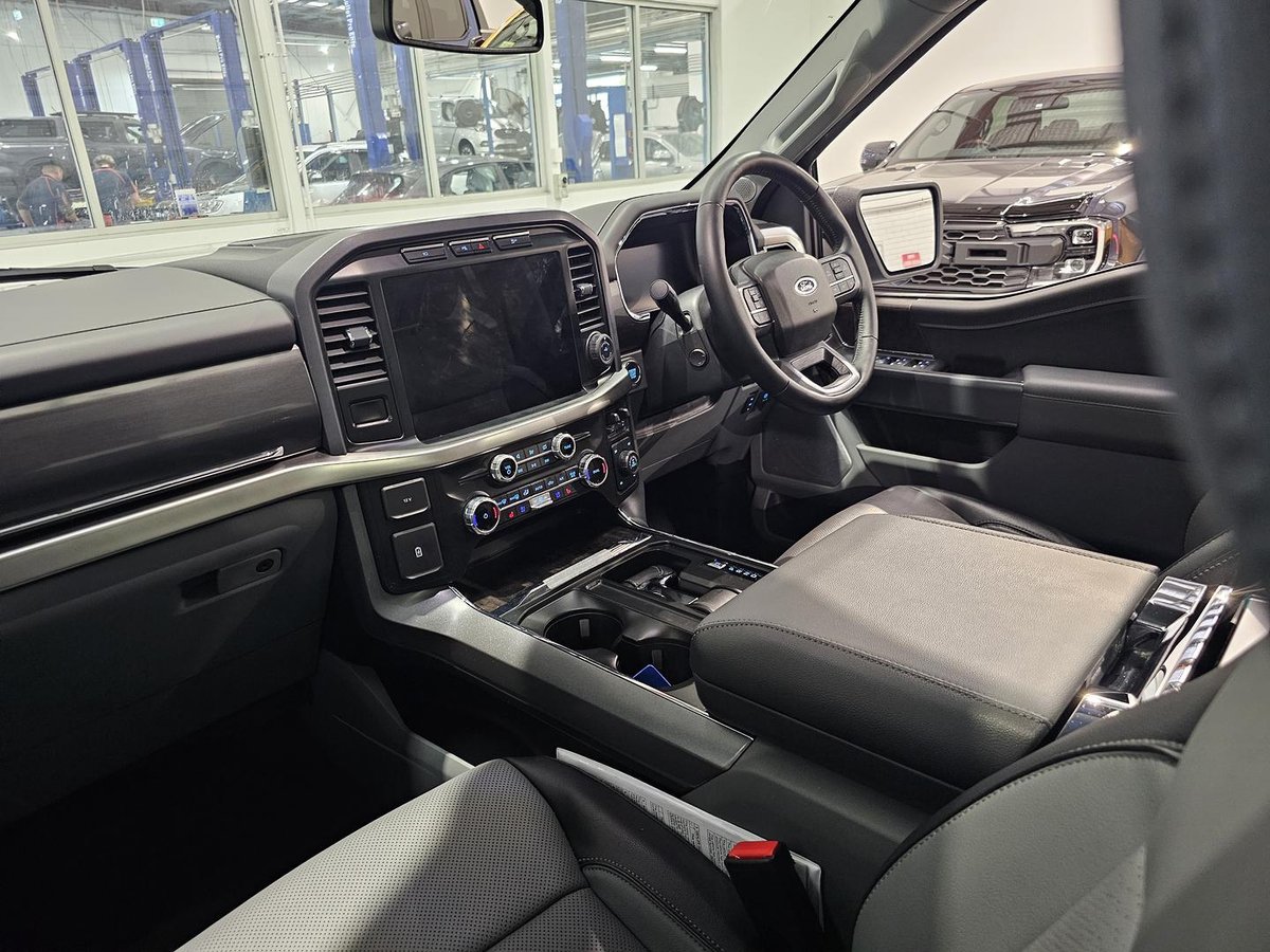 2023 Ford F-150 Lariat MY23 4X4 Dual Range image 33