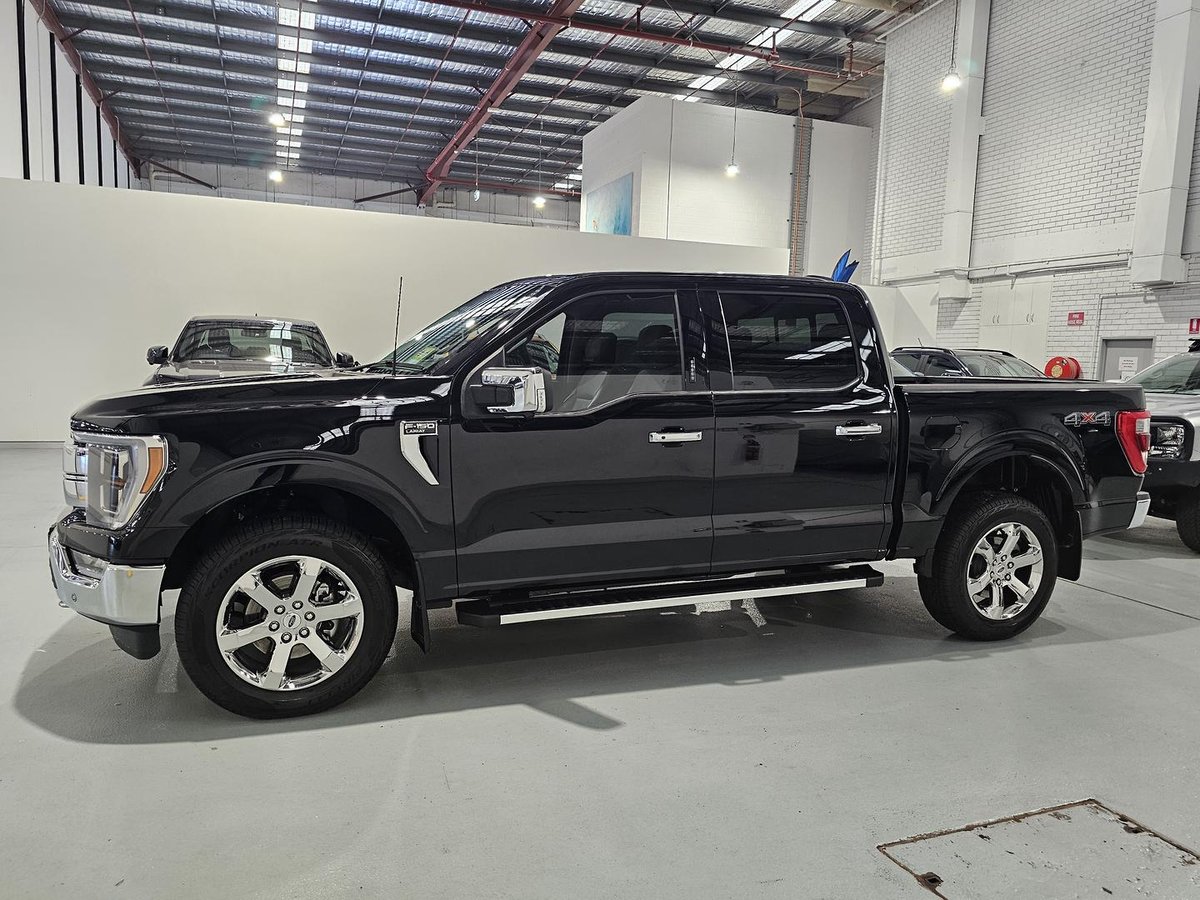 2023 Ford F-150 Lariat MY23 4X4 Dual Range image 4