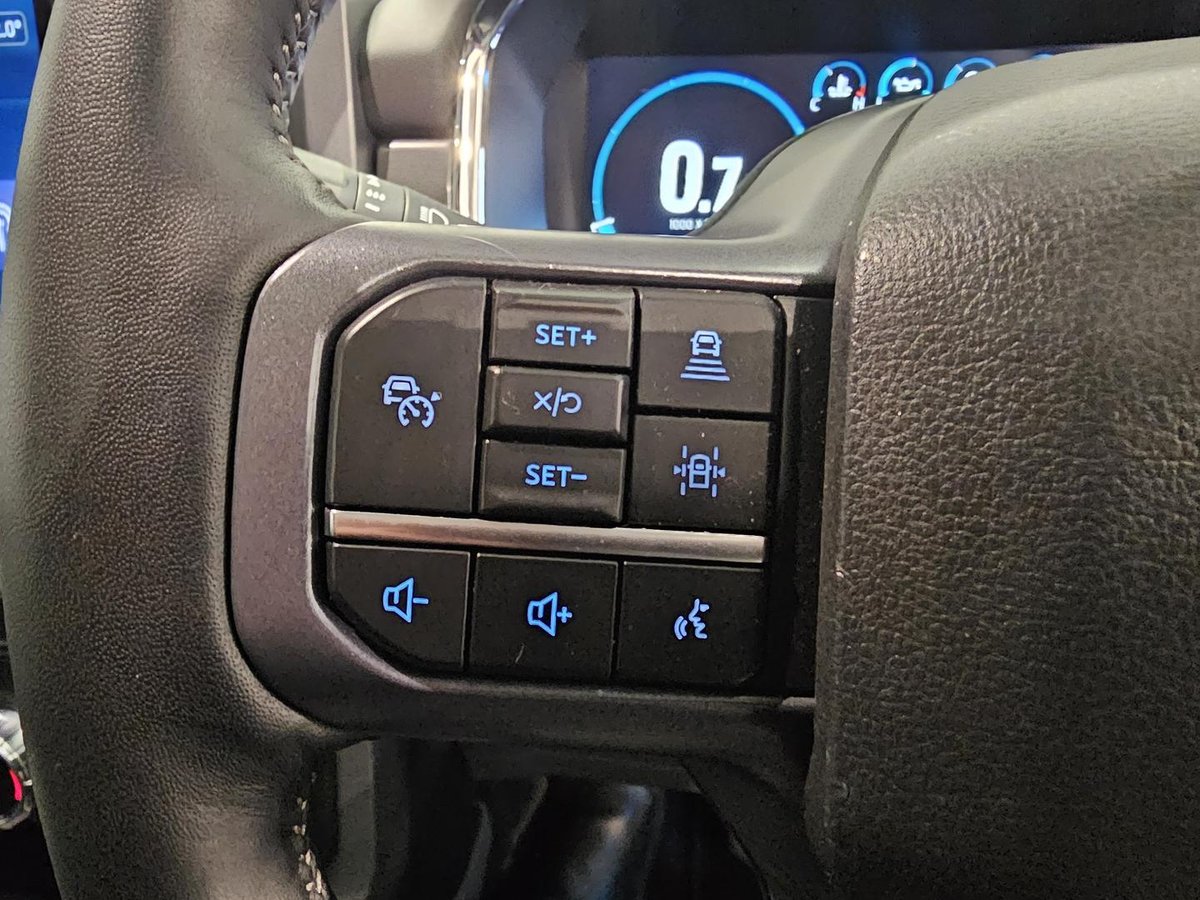 2023 Ford F-150 Lariat MY23 4X4 Dual Range image 16