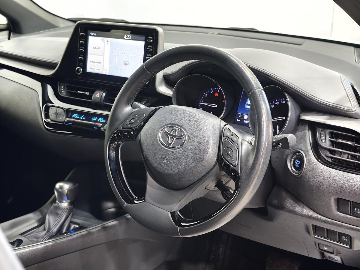 2021 Toyota C-HR GXL NGX10R image 7