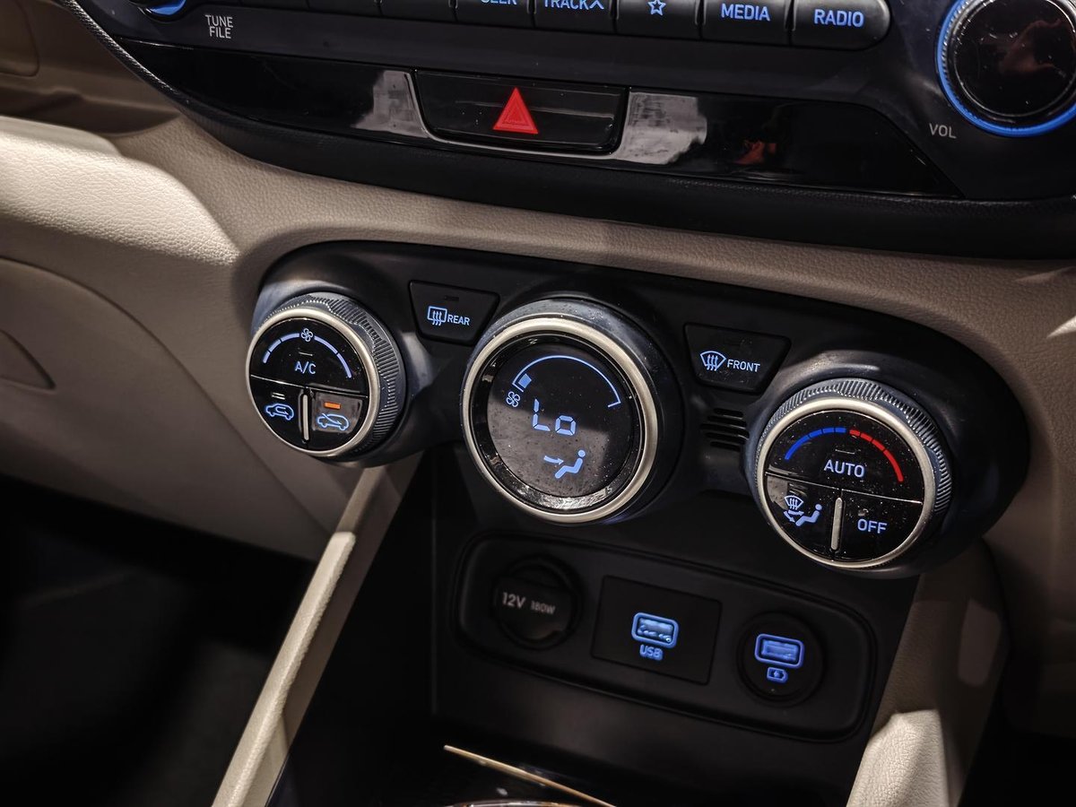 2021 Hyundai Venue Elite QX.V3 MY21 image 12