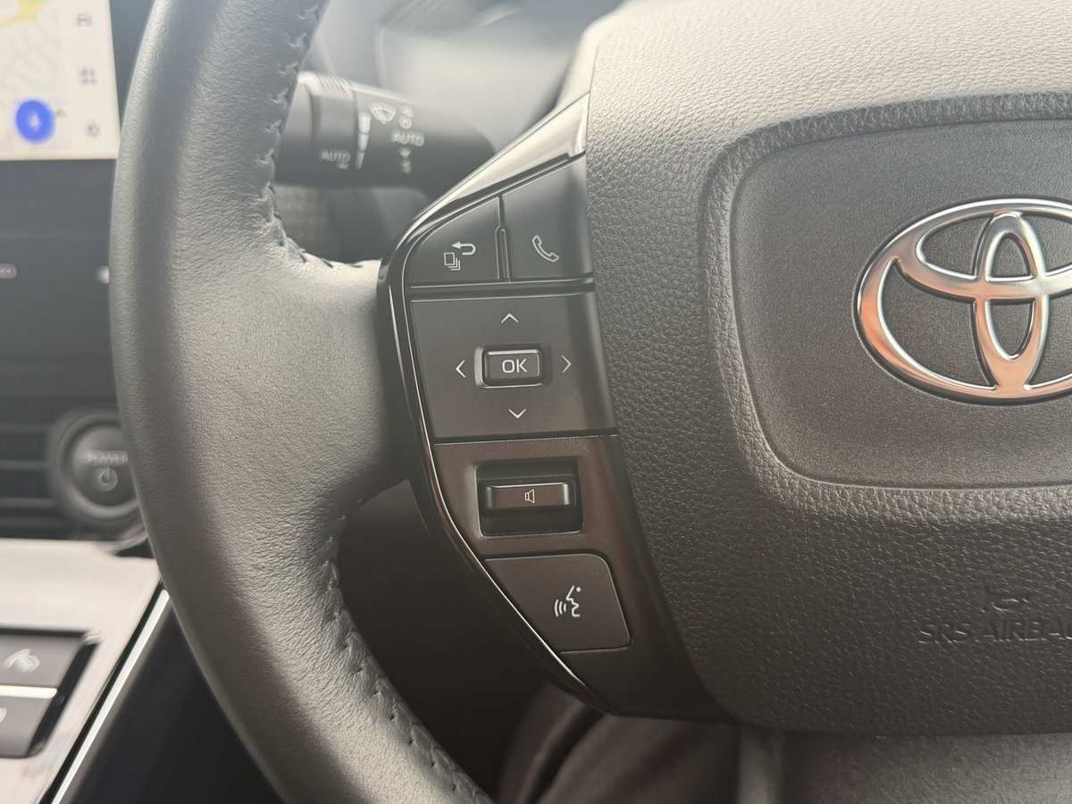 2023 Toyota BZ4X 2WD XEAM10R image 15