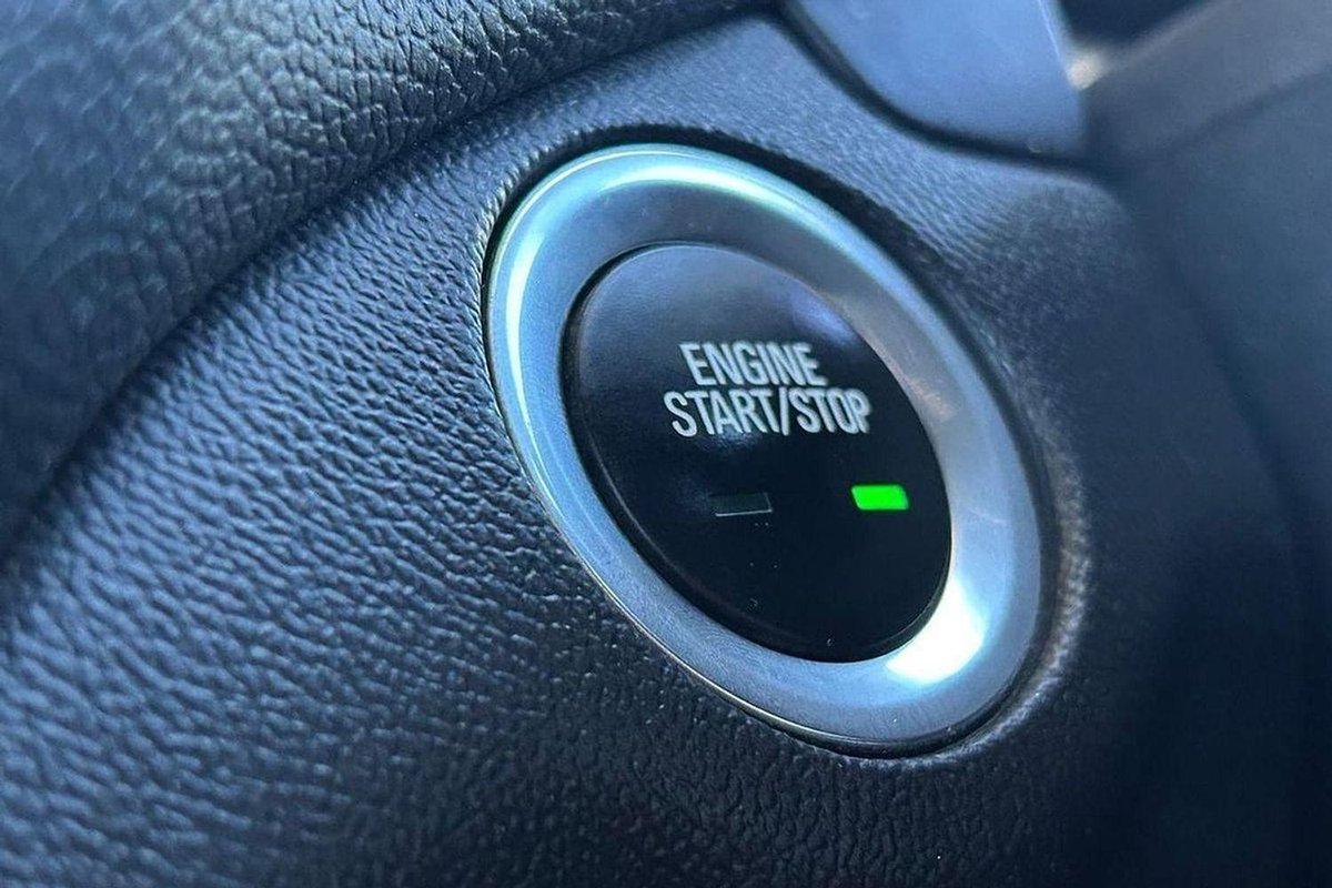 2020 Holden Equinox LT BLACK EDITION (FWD) EQ MY20 image 20