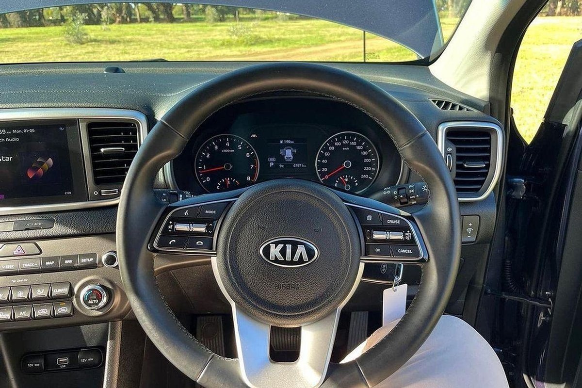2024 Kia Carnival image 19
