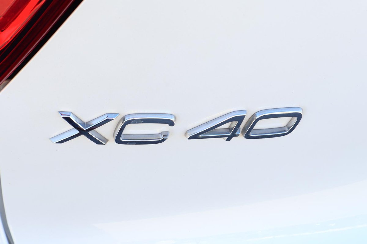 2021 Volvo XC40 T5 R-Design MY22 AWD image 34