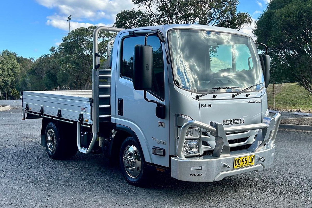 2022 Isuzu N Series NLR 45-150 Traypack image 8
