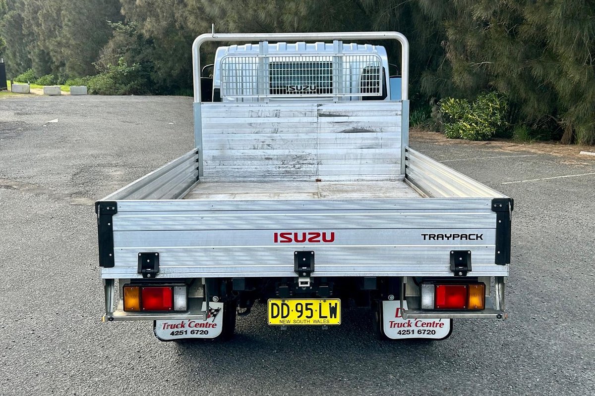 2022 Isuzu N Series NLR 45-150 Traypack image 4