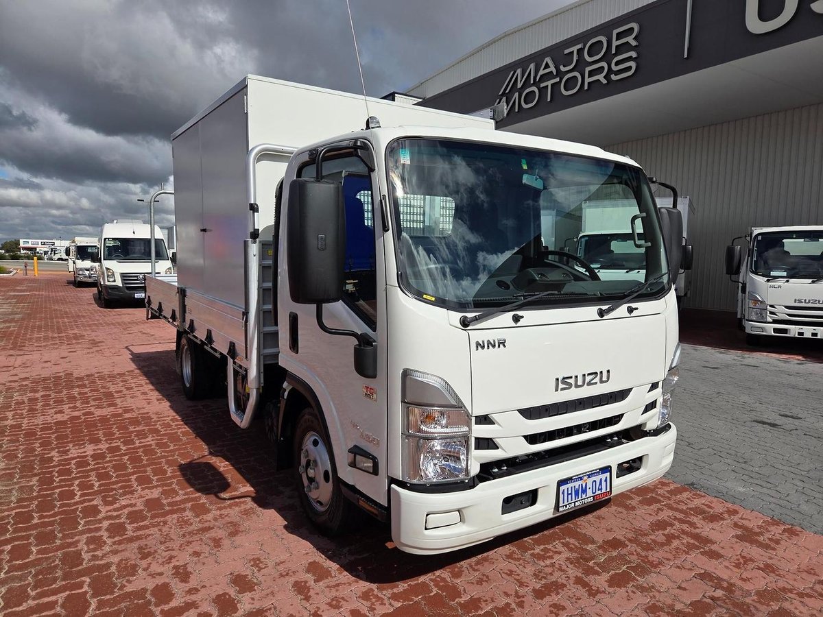 2023 Isuzu Nnr 55/45-150 Amt Tray And Box image 13