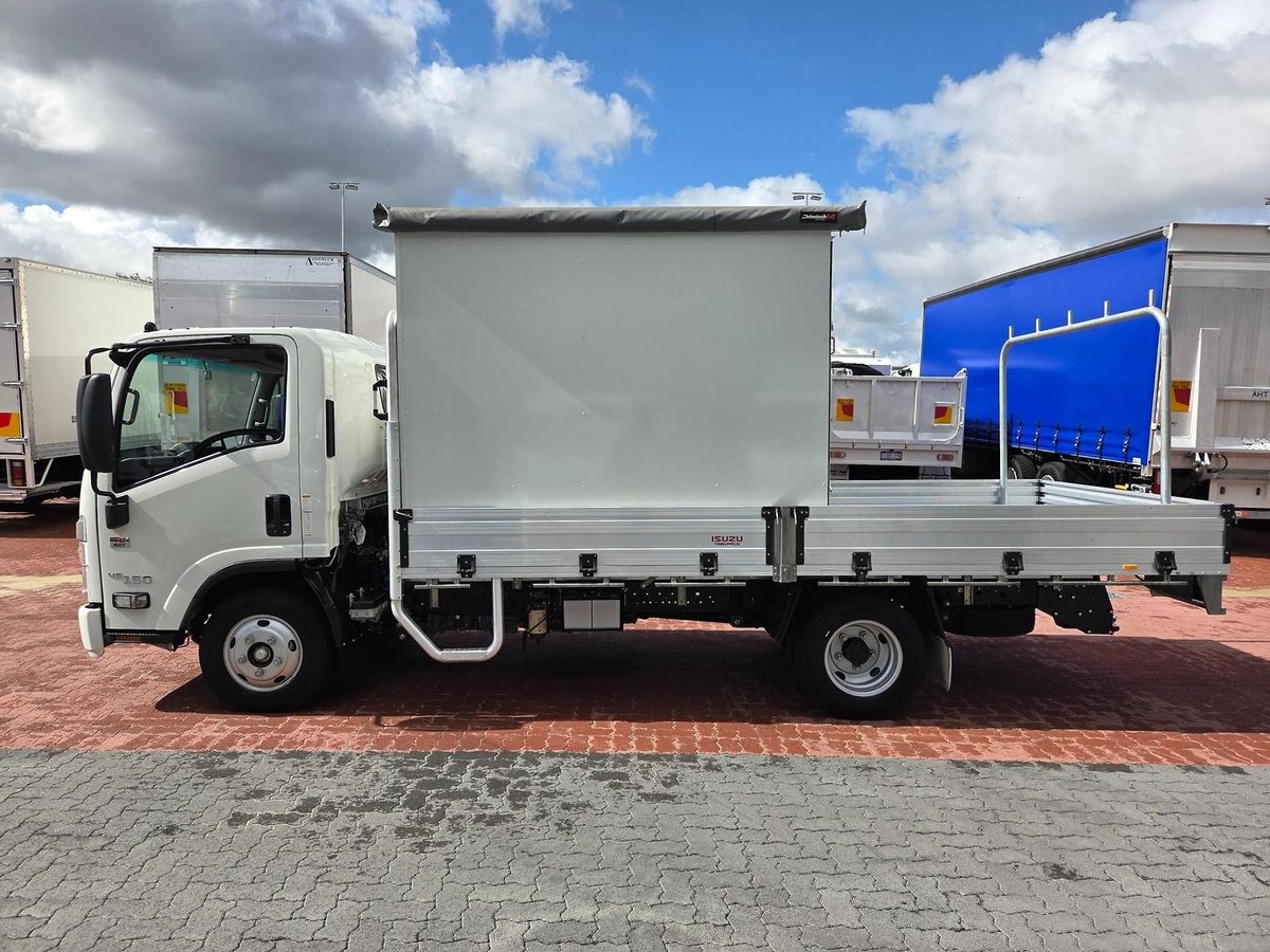 2023 Isuzu Nnr 55/45-150 Amt Tray And Box image 18