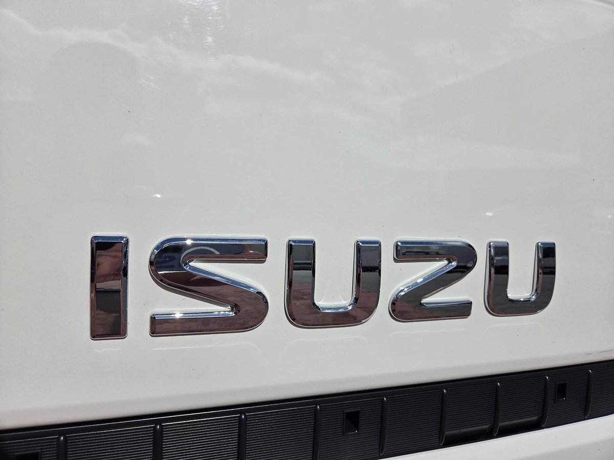 2023 Isuzu Nnr 55/45-150 Amt Tray And Box image 14