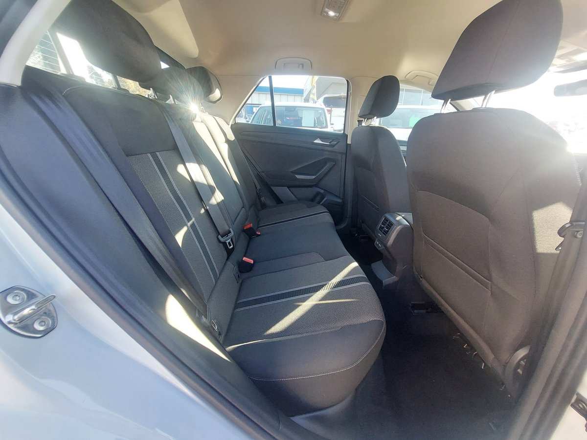 2022 Volkswagen T-Roc 110TSI Style A11 MY22 image 17