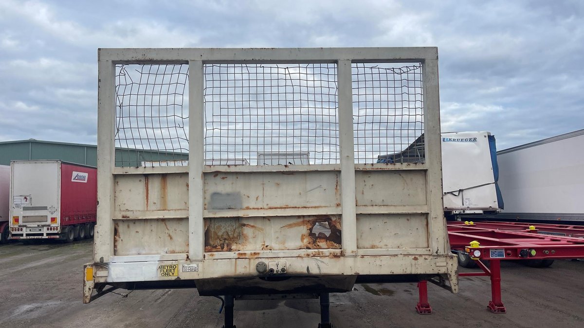Fruehauf Flat Top image 10
