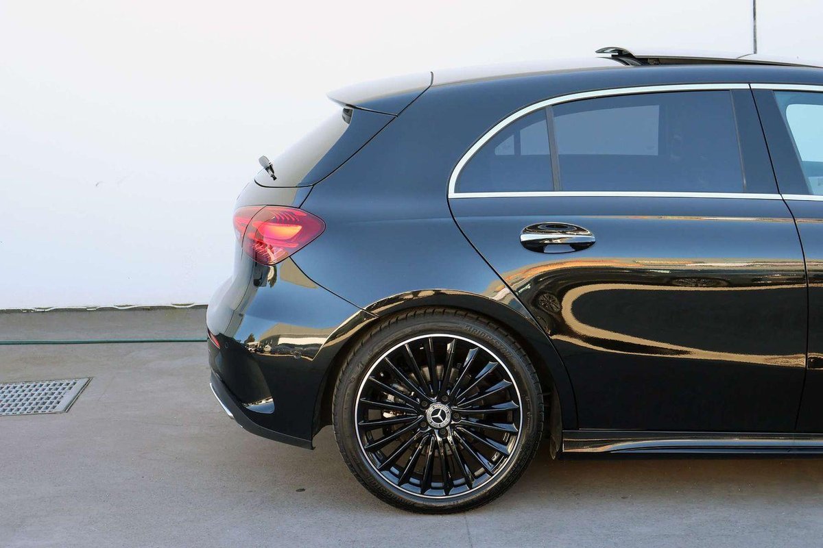 2025 Mercedes-Benz A-Class A200 W177 image 15