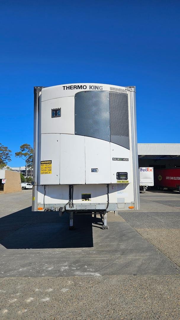 2015 Maxitrans 22P Freezer Van image 16