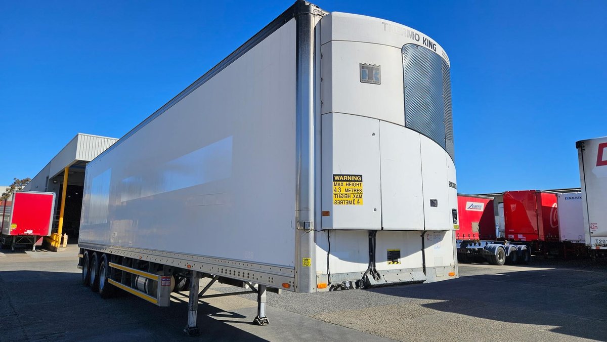 2015 Maxitrans 22P Freezer Van image 27