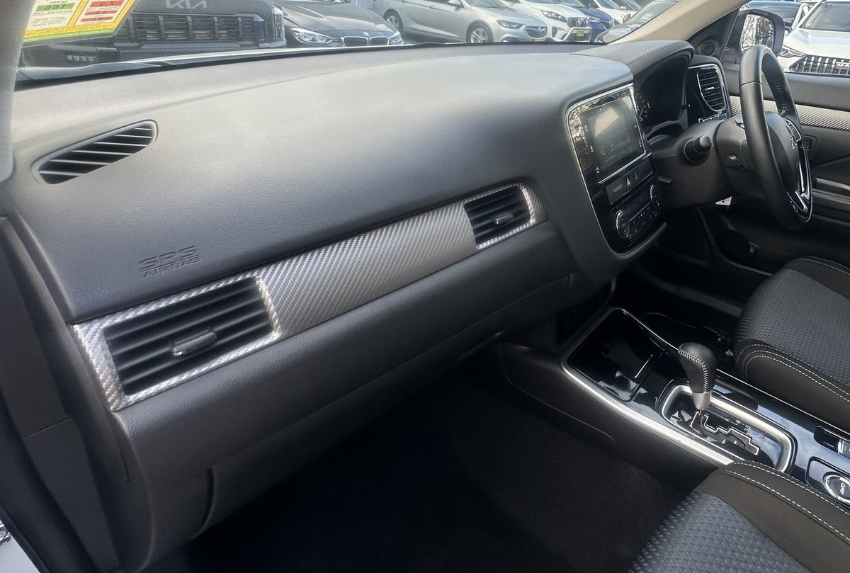 2018 Mitsubishi Outlander ES ZL MY18.5 AWD image 15