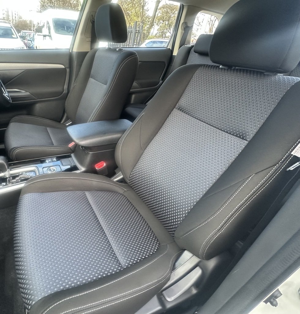 2018 Mitsubishi Outlander ES ZL MY18.5 AWD image 20
