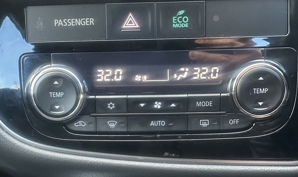 2018 Mitsubishi Outlander ES ZL MY18.5 AWD image 26