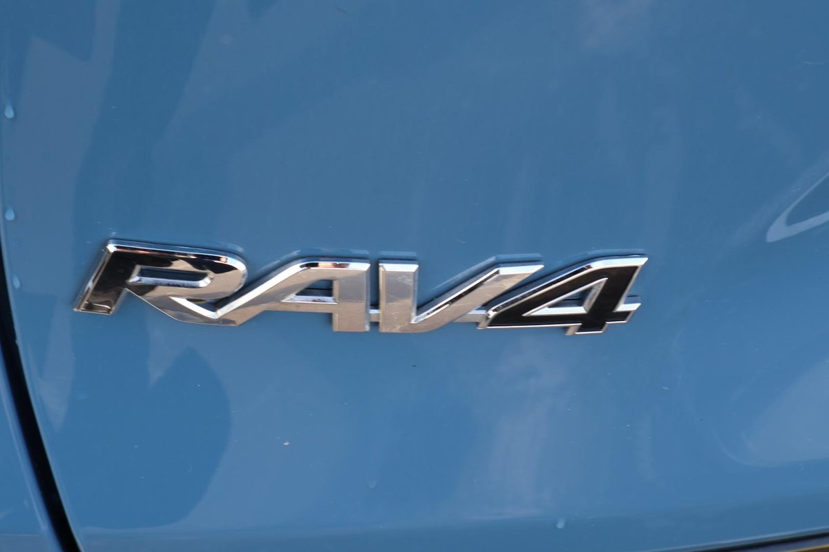 2022 Toyota RAV4 XSE AXAH54R 4X4 On Demand image 33