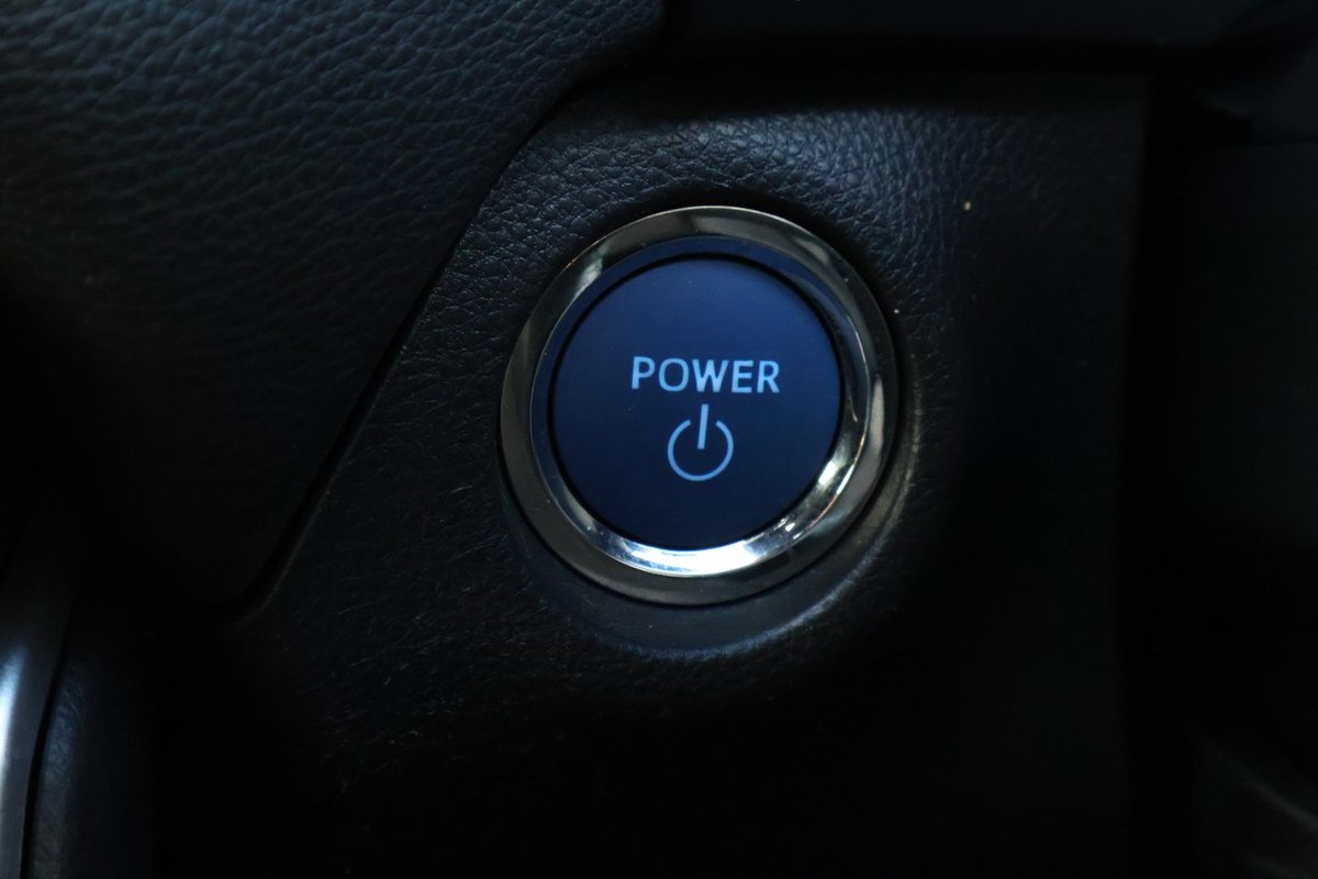2022 Toyota RAV4 XSE AXAH54R 4X4 On Demand image 16