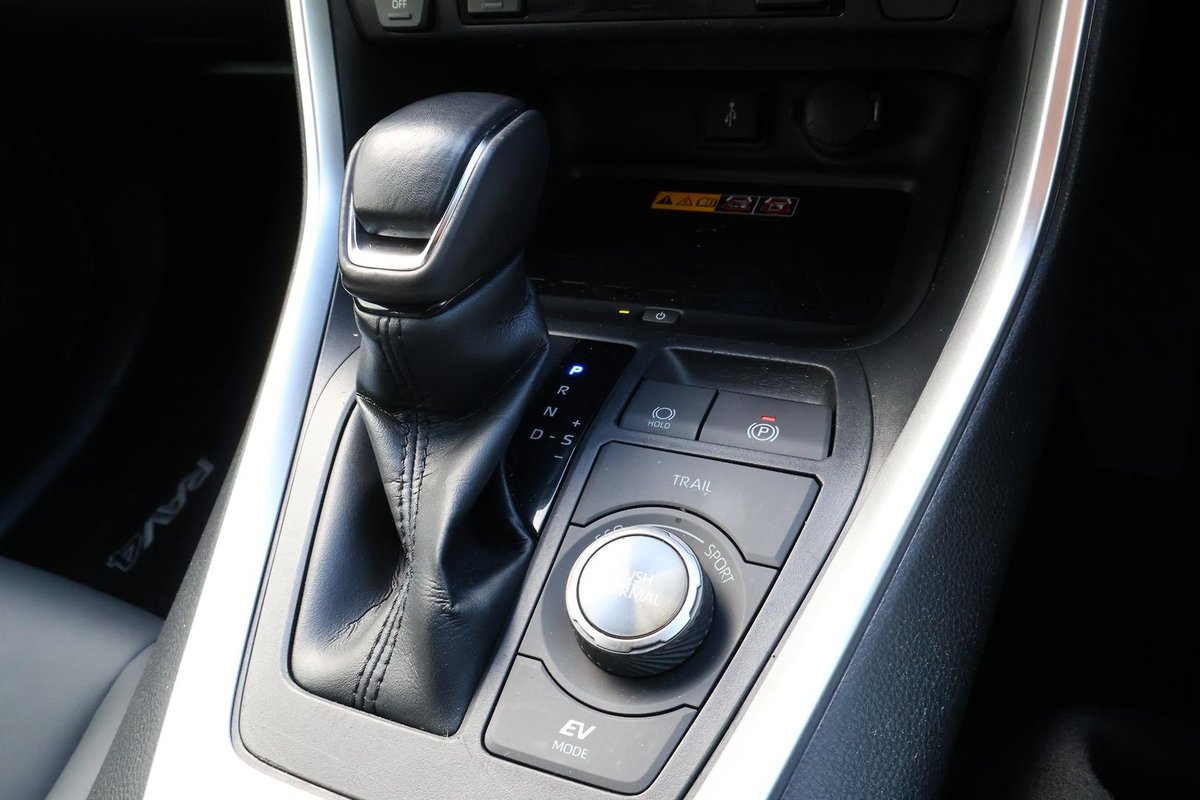 2022 Toyota RAV4 XSE AXAH54R 4X4 On Demand image 19