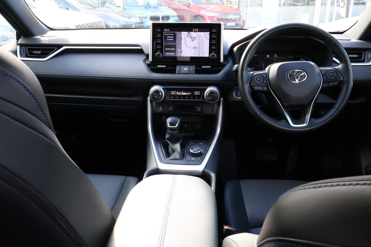 2022 Toyota RAV4 XSE AXAH54R 4X4 On Demand image 8