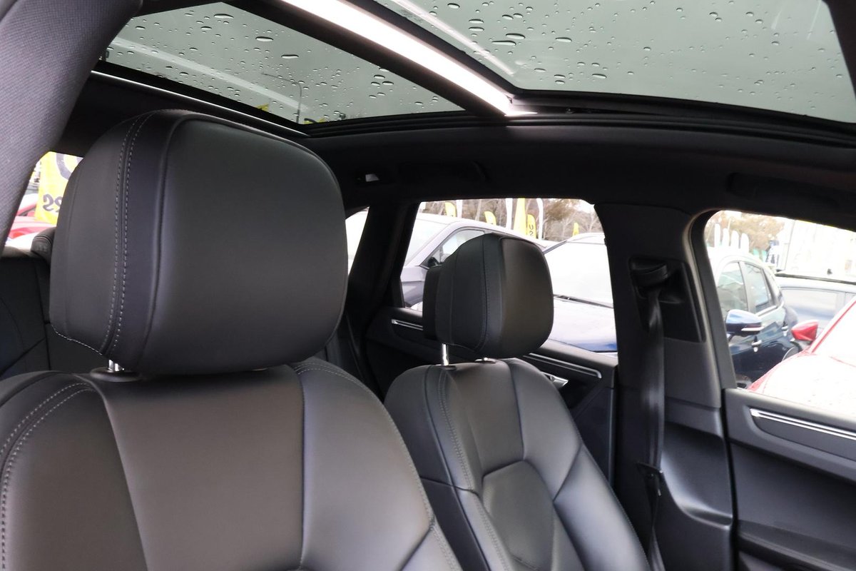 2019 Porsche Macan 95B MY19 AWD image 8