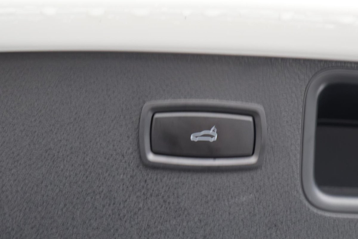 2019 Porsche Macan 95B MY19 AWD image 31
