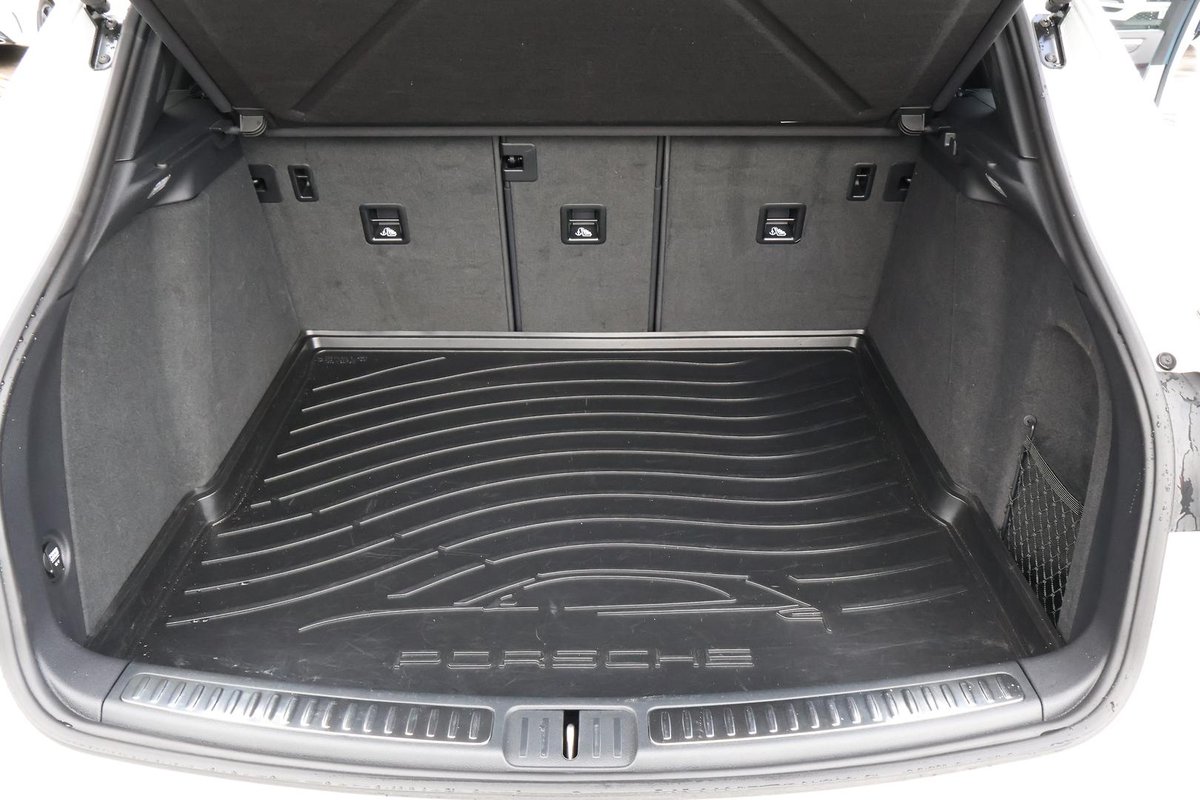 2019 Porsche Macan 95B MY19 AWD image 30