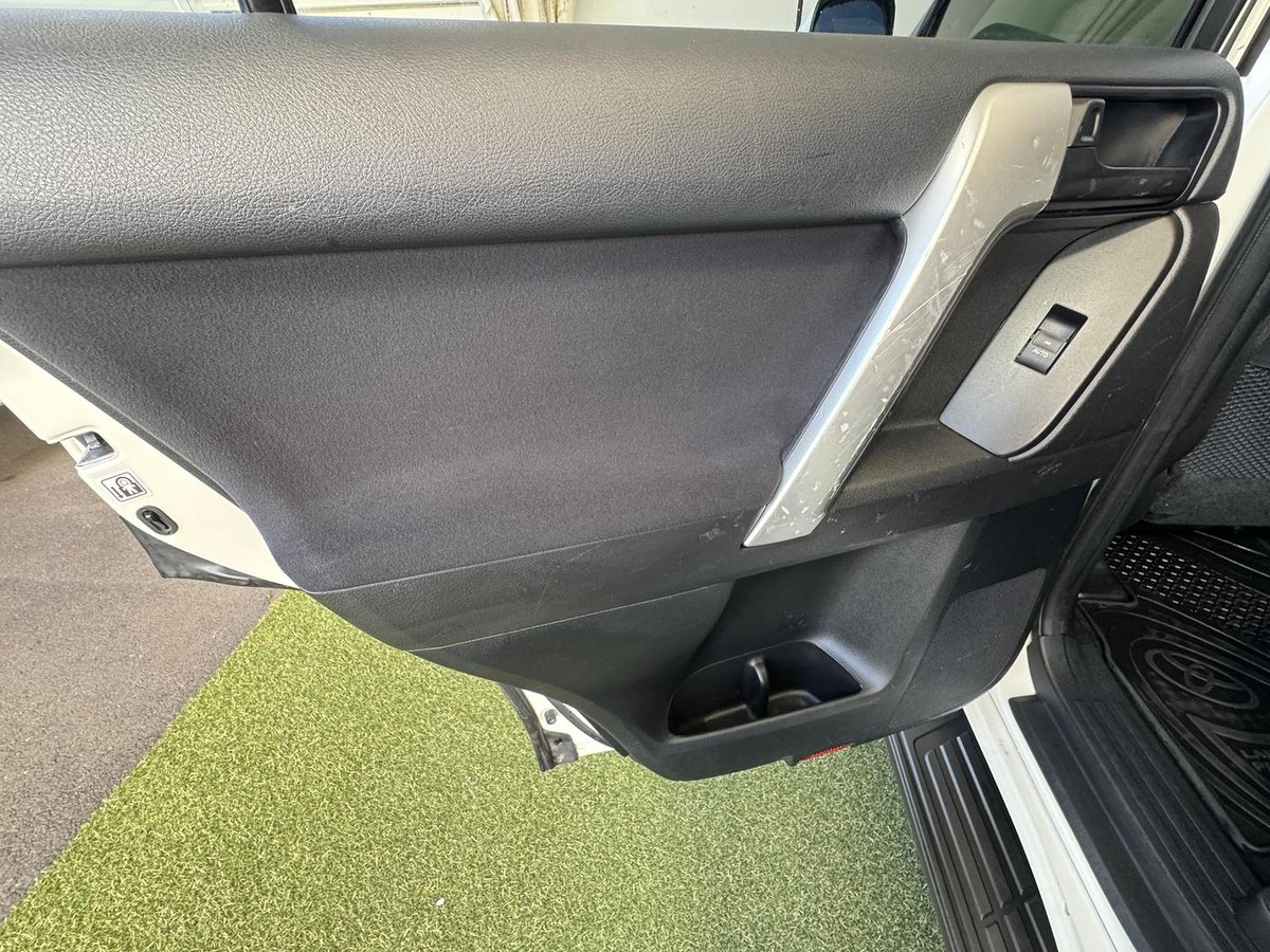 2023 Toyota Landcruiser Prado GXL GDJ150R 4X4 Dual Range image 10