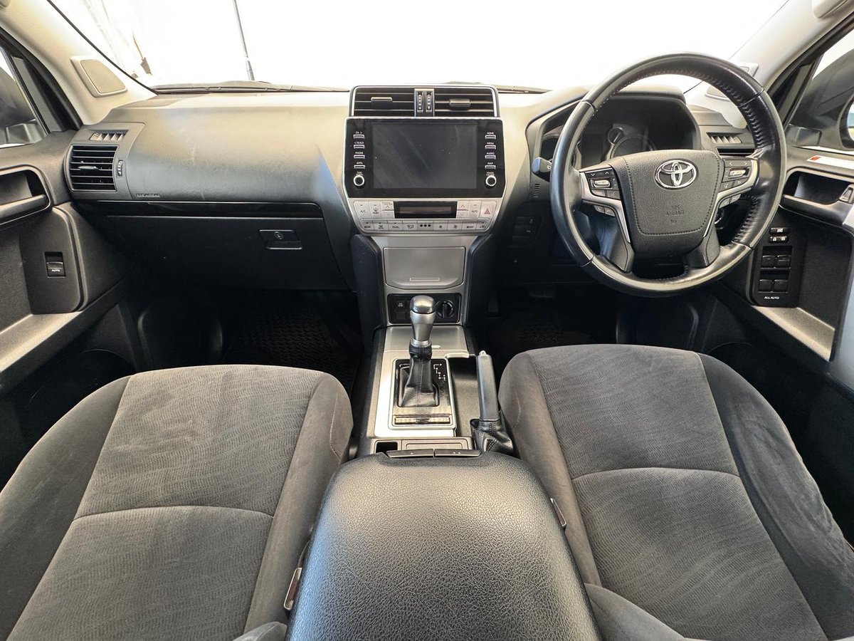 2023 Toyota Landcruiser Prado GXL GDJ150R 4X4 Dual Range image 15